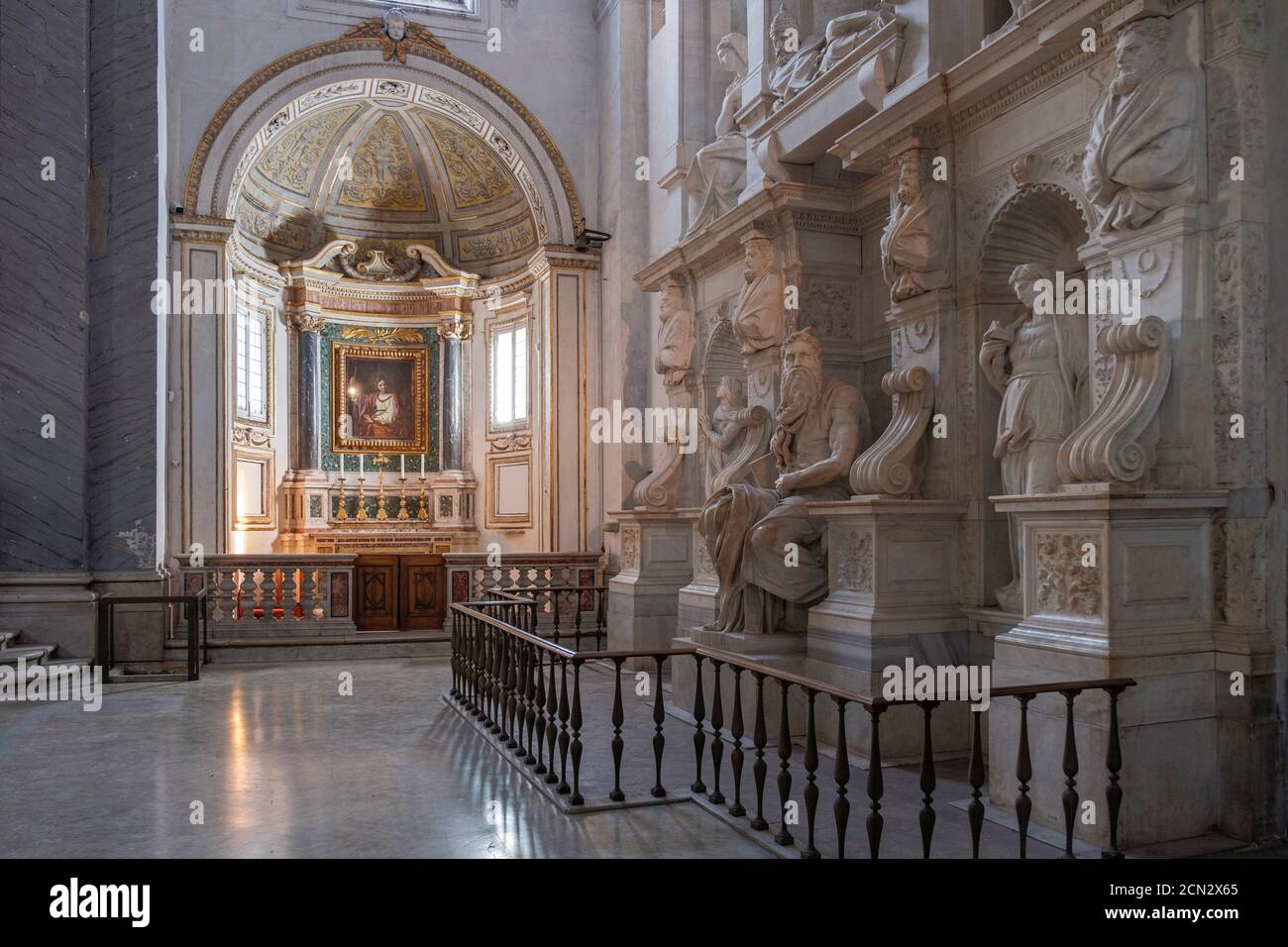 Grab von Papst Julius II., Moses-Statue von Michaelangelo, Michelangelo Buonarroti, römisch-katholisches Renaissancekirchen San Pietro in der Vincoli-Kirche, Rom, Italien Stockfoto