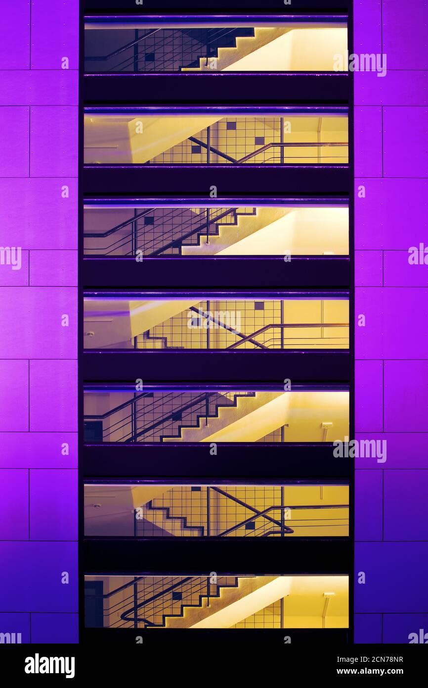 Treppe des Hausabends, Dortmund, Ruhrgebiet, Nordrhein-Westfalen, Deutschland, Europa Stockfoto