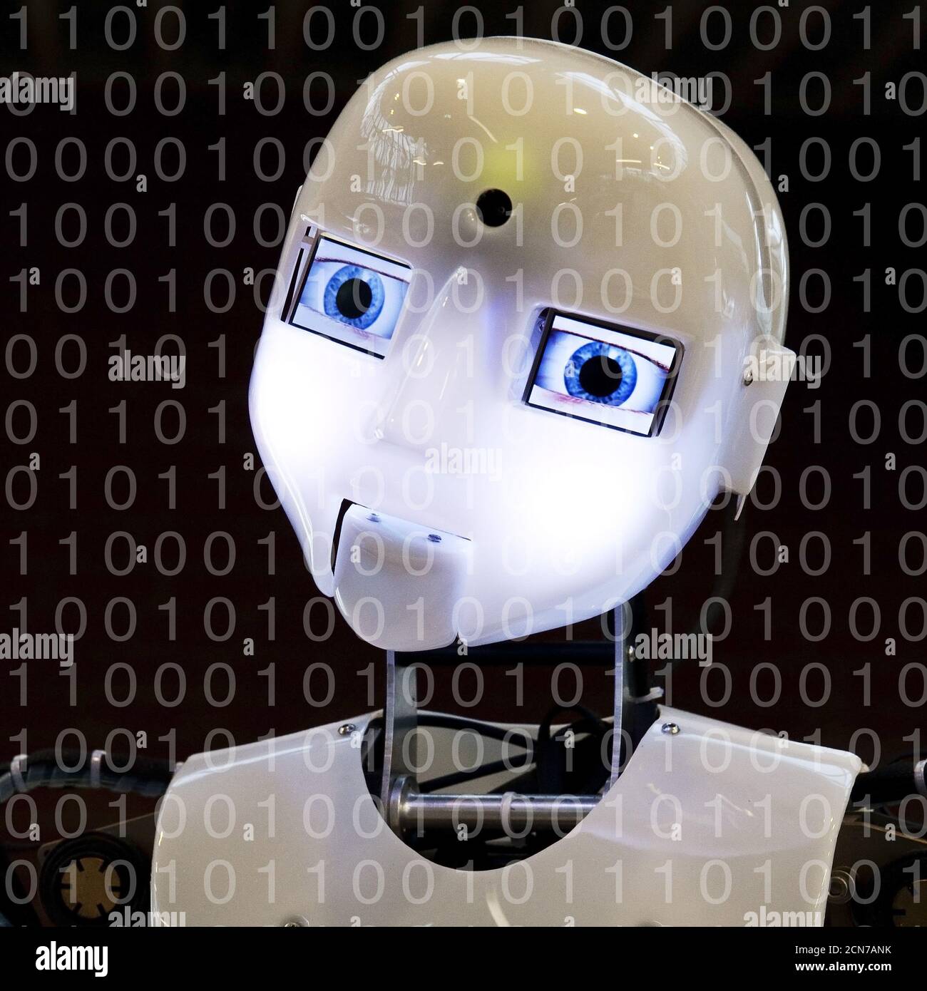 Photomontage, der humanoide Roboter RoboThespian mit den Zahlen Null und Eins, Deutschland, Europa Stockfoto