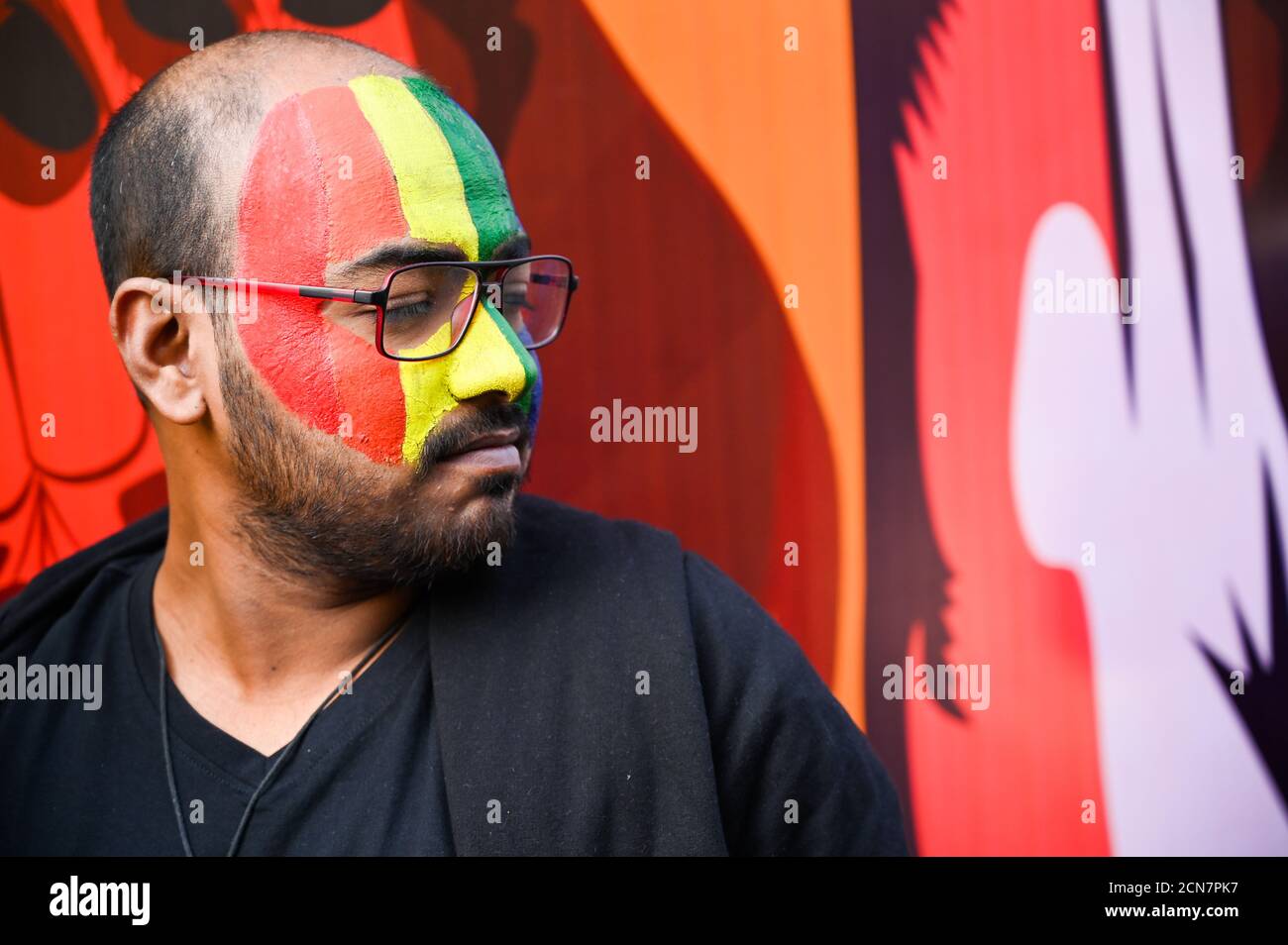 Schwule und Lesbische (Lgbtq) Gemeinschaft holding Regenbogen Flagge und beteiligt sich an einem Regenbogen stolz in Kolkata, Indien Am 29. Dezember, 2019 Stockfoto