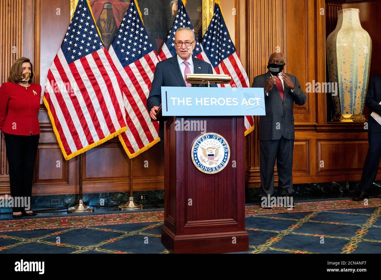 Washington, Usa. September 2020. US-Senator Chuck Schumer (D-NY) spricht bei einer Pressekonferenz im Rayburn Room des US-Kapitols. Kredit: SOPA Images Limited/Alamy Live Nachrichten Stockfoto