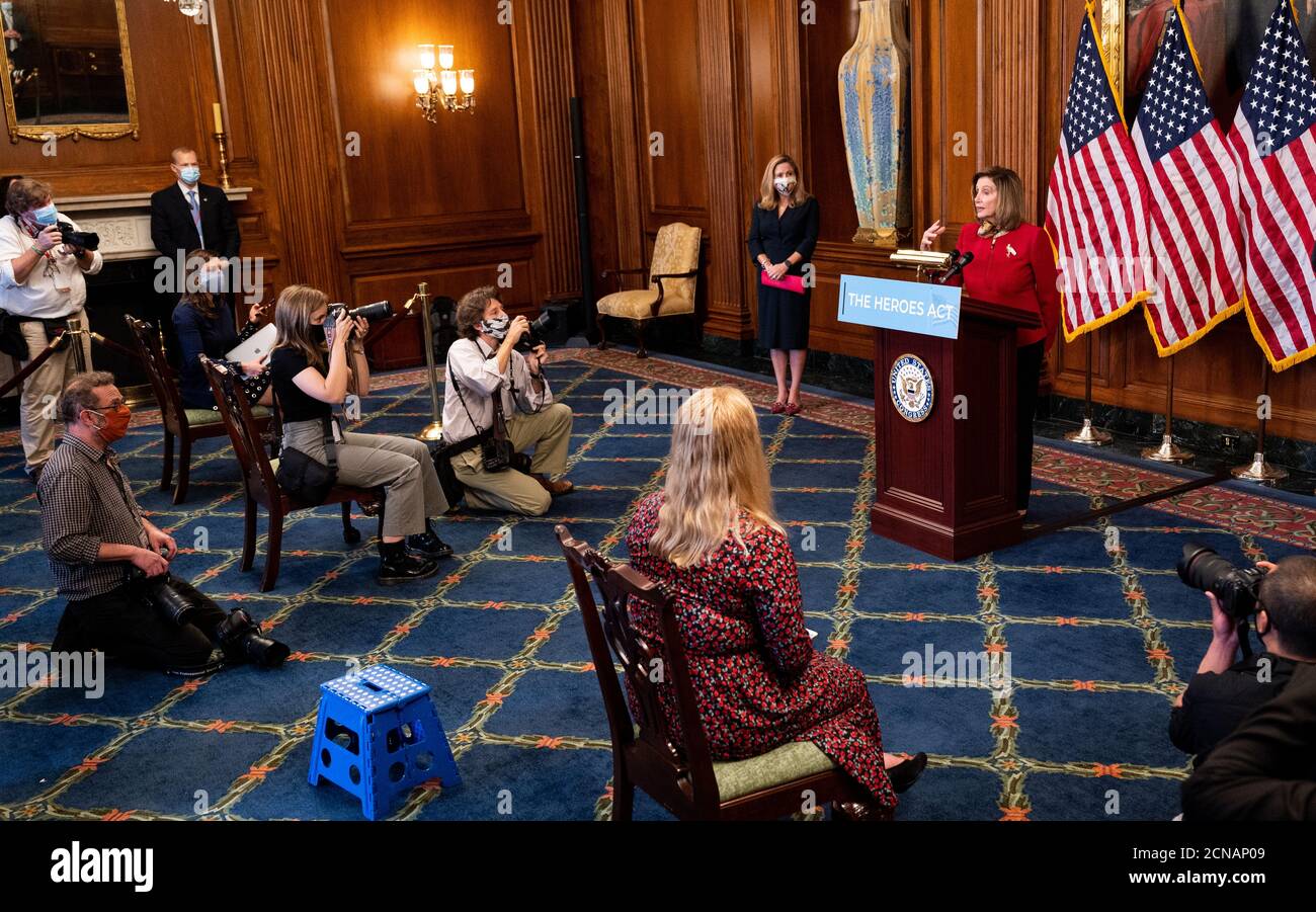 Washington, Usa. September 2020. House Speakerin Nancy Pelosi (D-CA) spricht auf ihrer Pressekonferenz im Rayburn Room im US Capitol. Kredit: SOPA Images Limited/Alamy Live Nachrichten Stockfoto