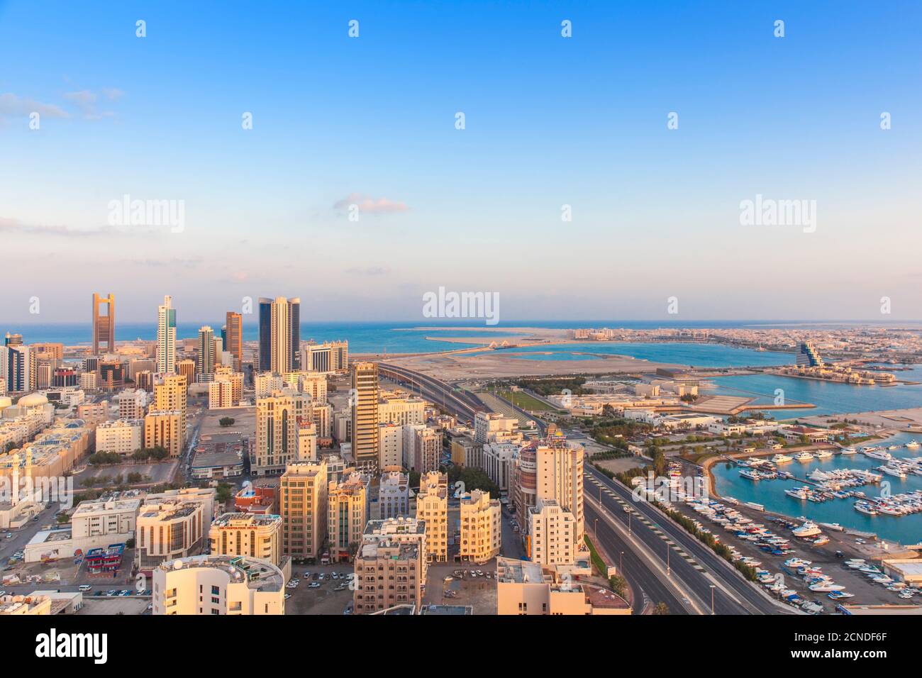 Skyline der Stadt, Manama, Bahrain, Naher Osten Stockfoto