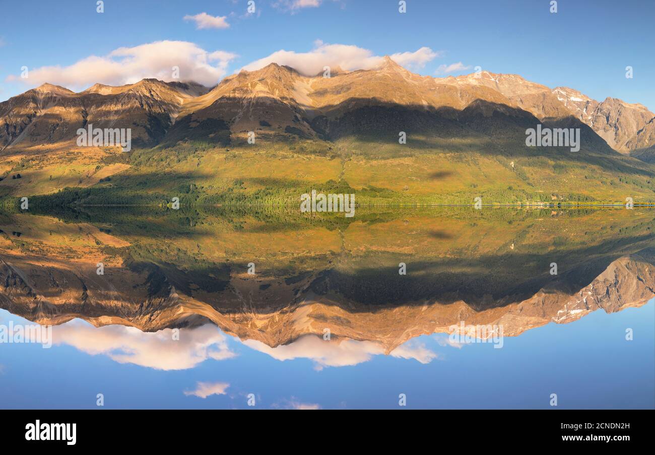 Glenorchy Lagoon bei Sonnenaufgang, Glenorchy, Otago, Südinsel, Neuseeland, Pazifik Stockfoto