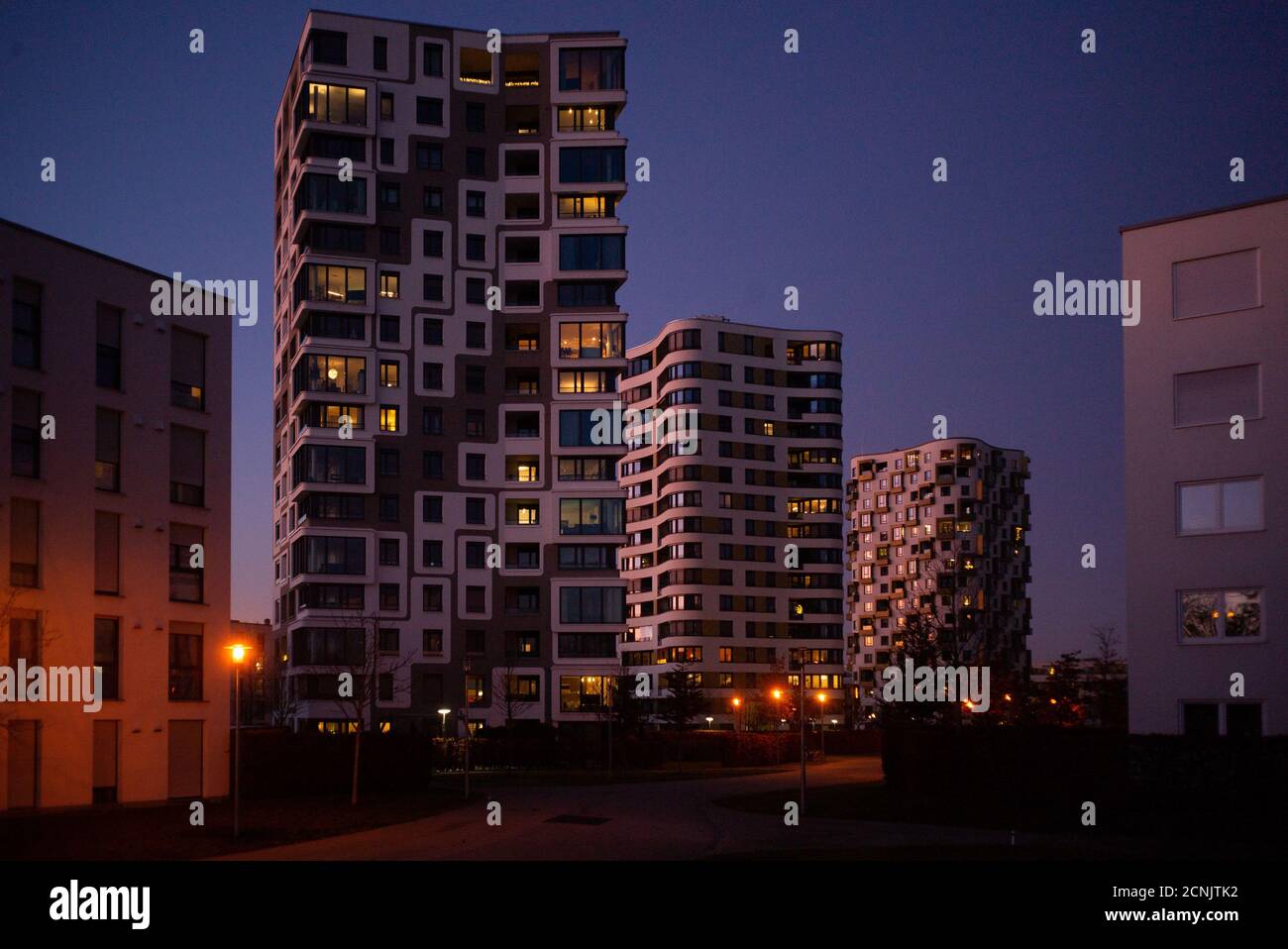 Wolkenkratzer, Isartowers, Siemens Park, Tarbantenstadt, Vorort, Baierbrunner Straße München, Stockfoto