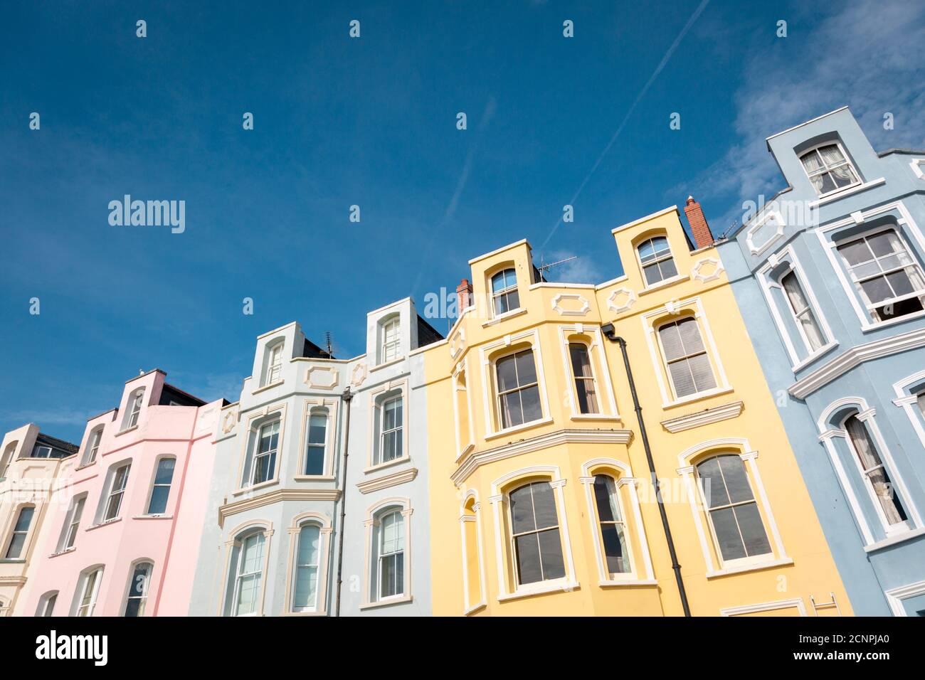 Häuser und Hotels in Tenby Seafront, Pembrokeshire, Wales Großbritannien Stockfoto
