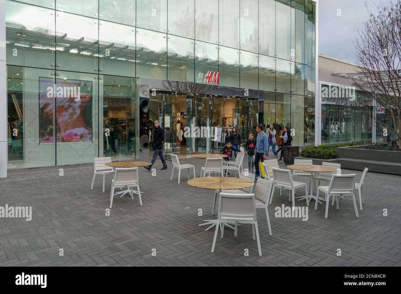 UTC Westfield Shopping Mall at University Town Centre .Outdoor Shopping Center mit gehobenen Ketten Einzelhändler, ein Kino, Restaurants. .La Jolla, San Diego, Kalifornien, USA. März 2019 Stockfoto