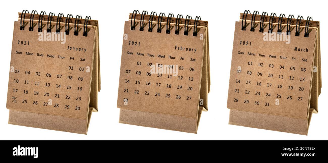 Januar, Februar und März 2021 - kleine Spiral Desktop Kalender isoliert auf weiß, Zeit und Geschäftskonzept Stockfoto
