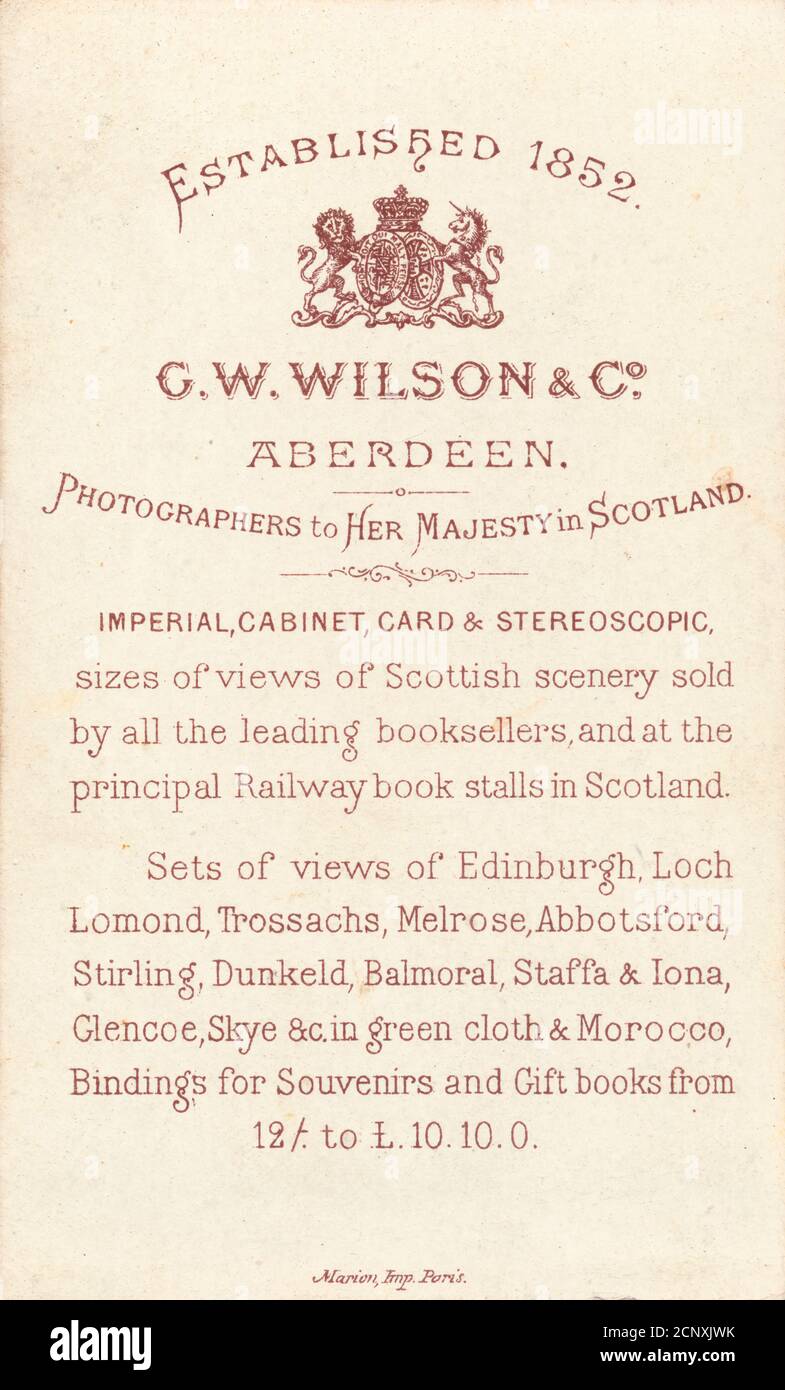 Rückseite einer George Washington Wilson Fotografie von Fingal's Cave, Staffa, um 1888, zeigt Details zum Aberdeen Studio Stockfoto
