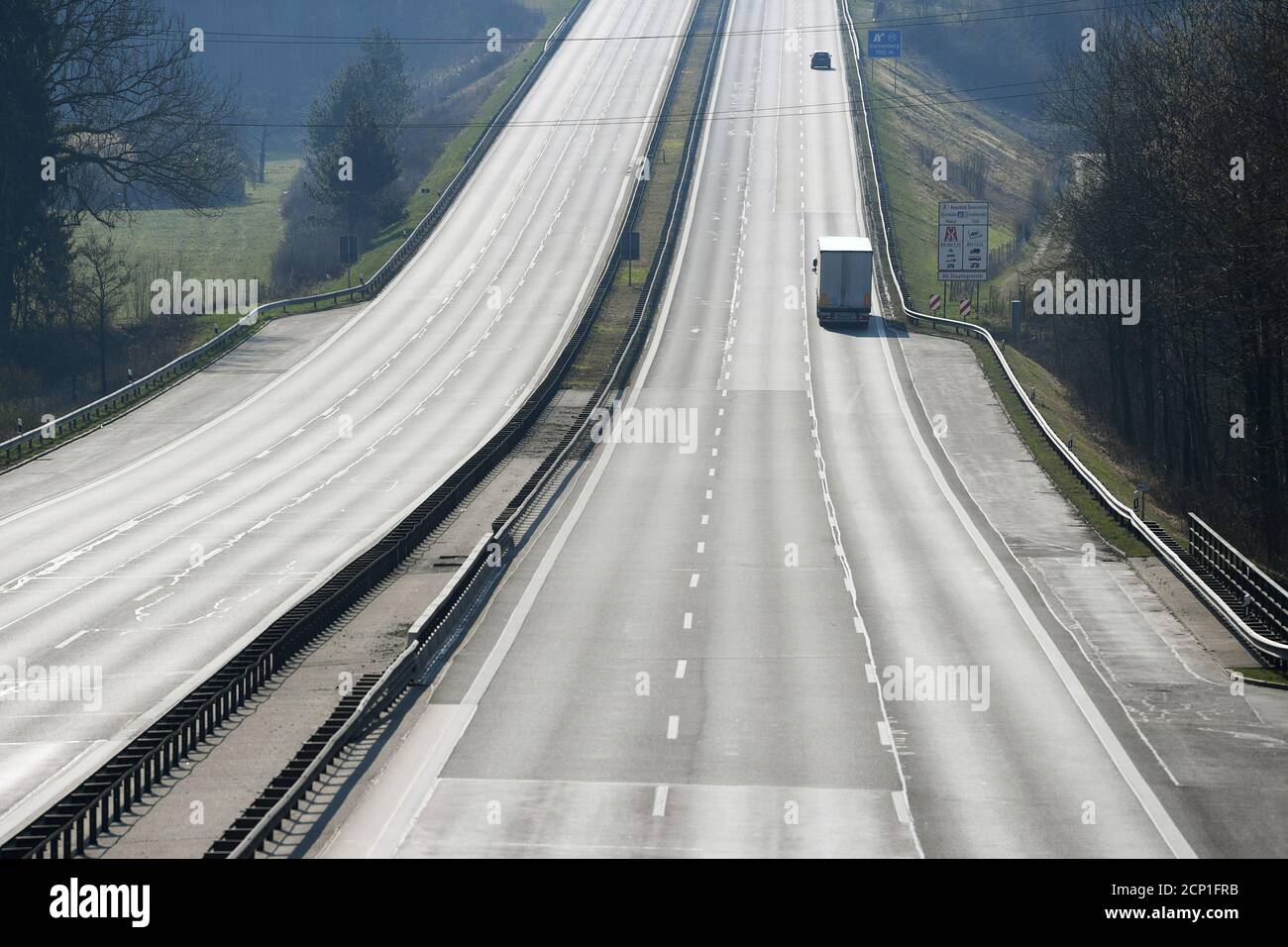 A8 autobahn münchen -Fotos und -Bildmaterial in hoher Auflösung – Alamy