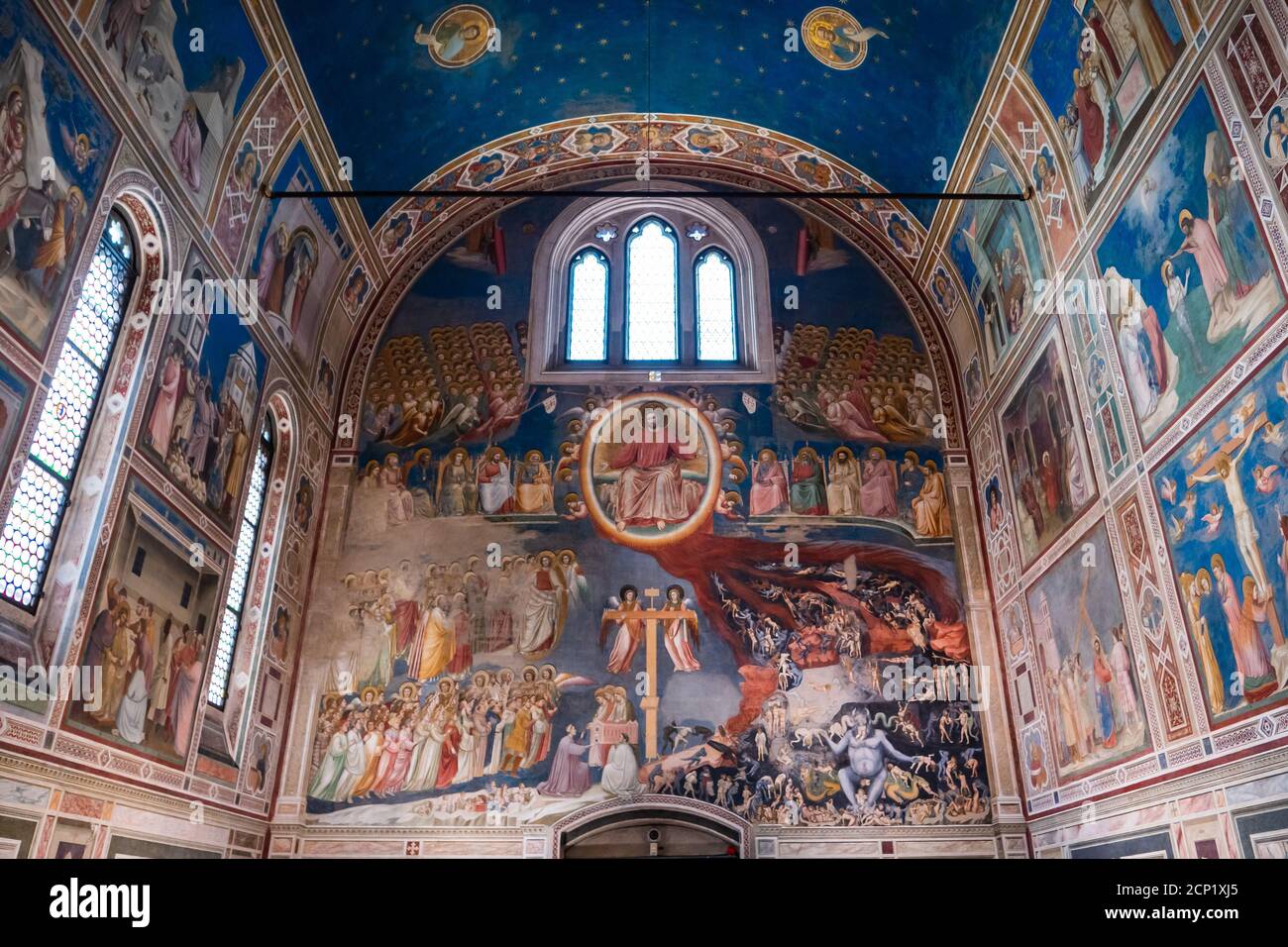 Capella degli Scrovegni Kapelle mit Fresko in Padua, Italien mit berühmten Gemälden von Giotto Stockfoto