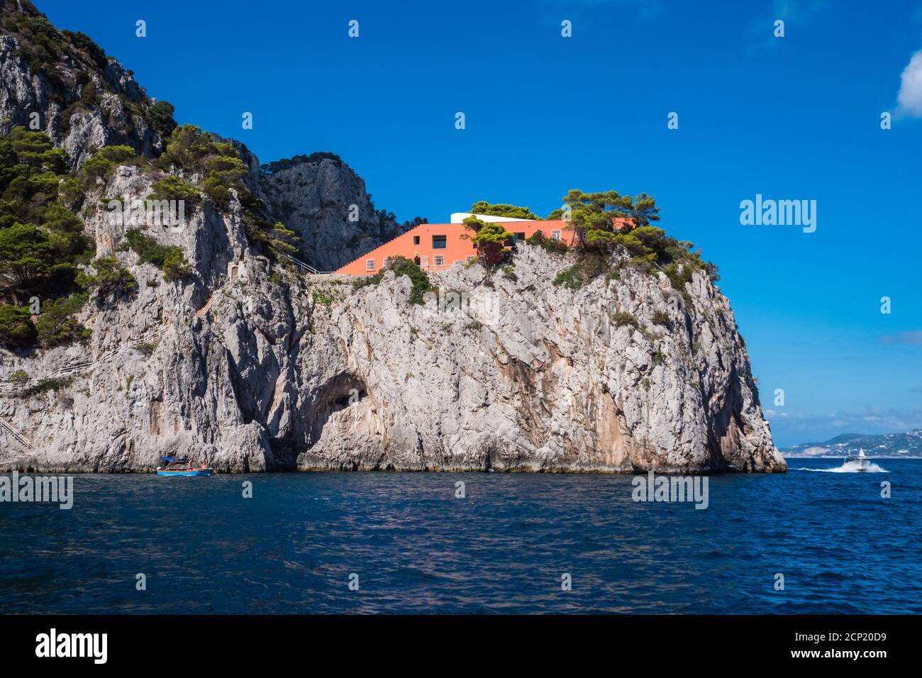 Capri, Italien - August 27 2020: Villa Malaparte auf einer Klippe, das Set der Filmverachtung Stockfoto