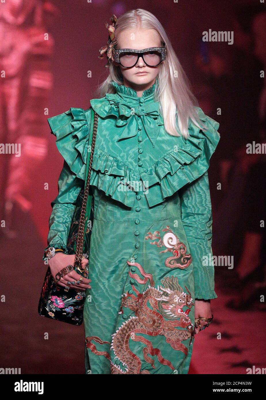 Gucci Fashion Show Stockfotos Und Bilder Kaufen Alamy