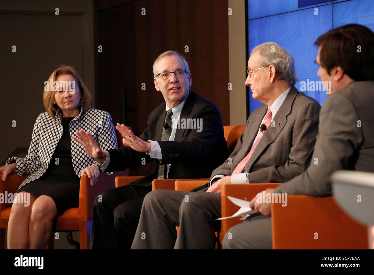 William C Dudley Stockfotos Und Bilder Kaufen Alamy