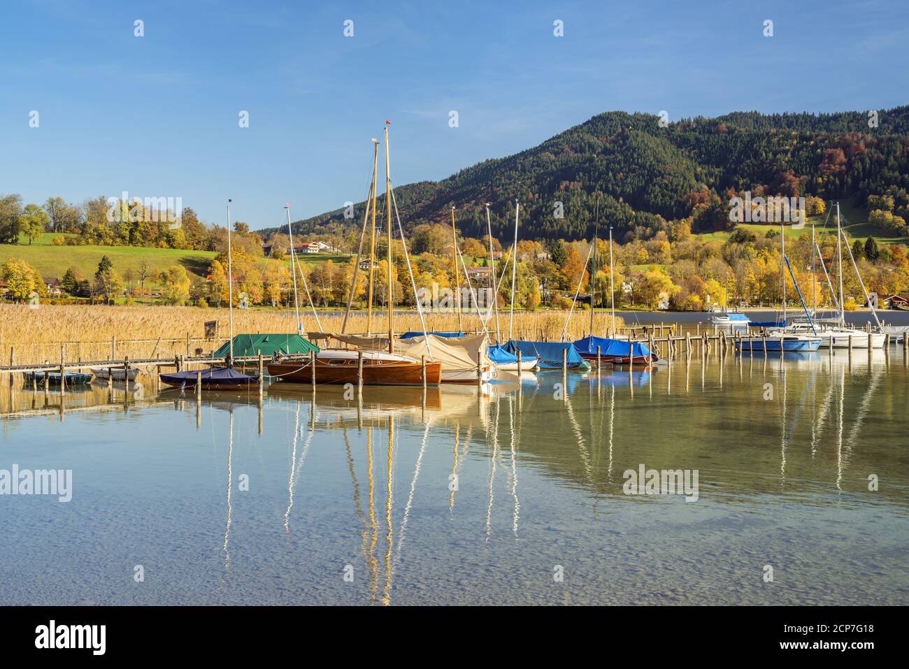 Herbst am Tegernsee, Gmund, Tegernseetal, Oberbayern, Bayern, Süddeutschland, Deutschland, Europa Stockfoto