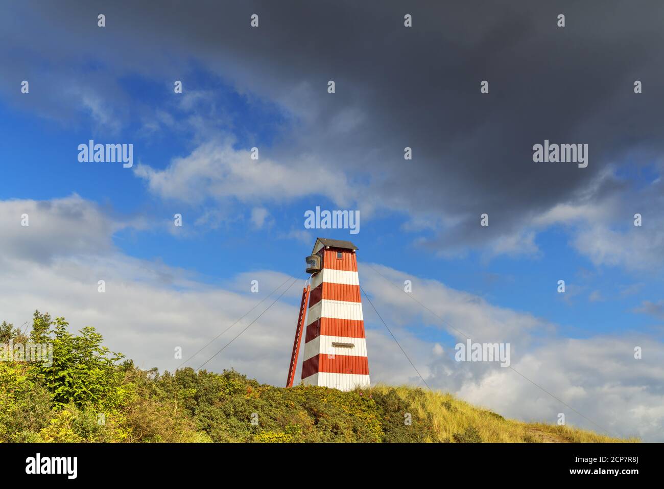Leuchtturm aus Holz in Nørre Vorupør, Nordjylland, Dänemark, Skandinavien, Nordeuropa, Europa Stockfoto