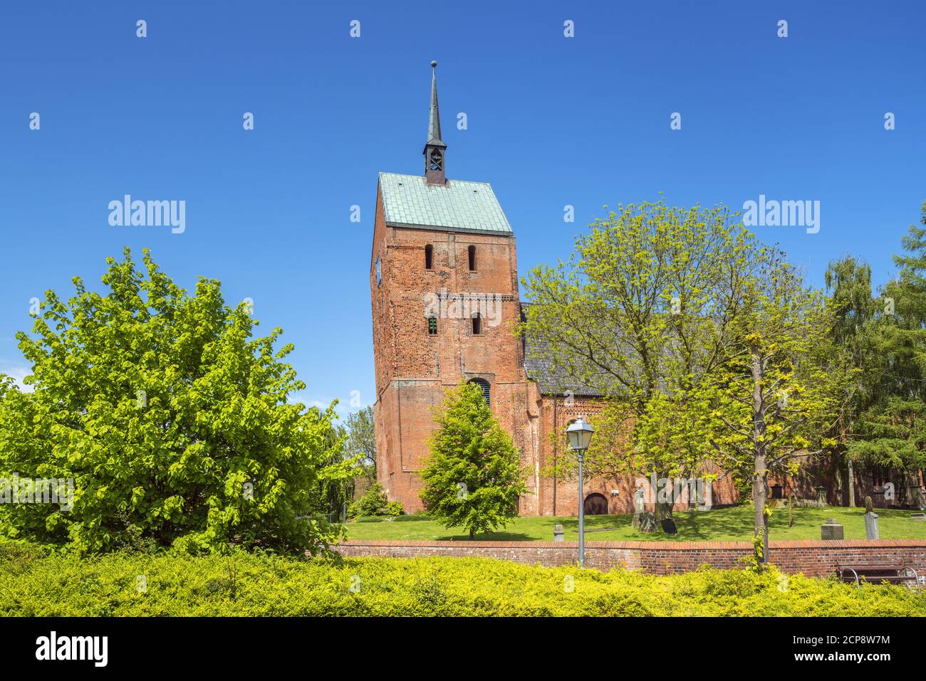 Kirche Sankt Ansgari in Hage, Ostfriesland, Nordseeküste, Niedersachsen, Norddeutschland, Deutschland, Europa Stockfoto