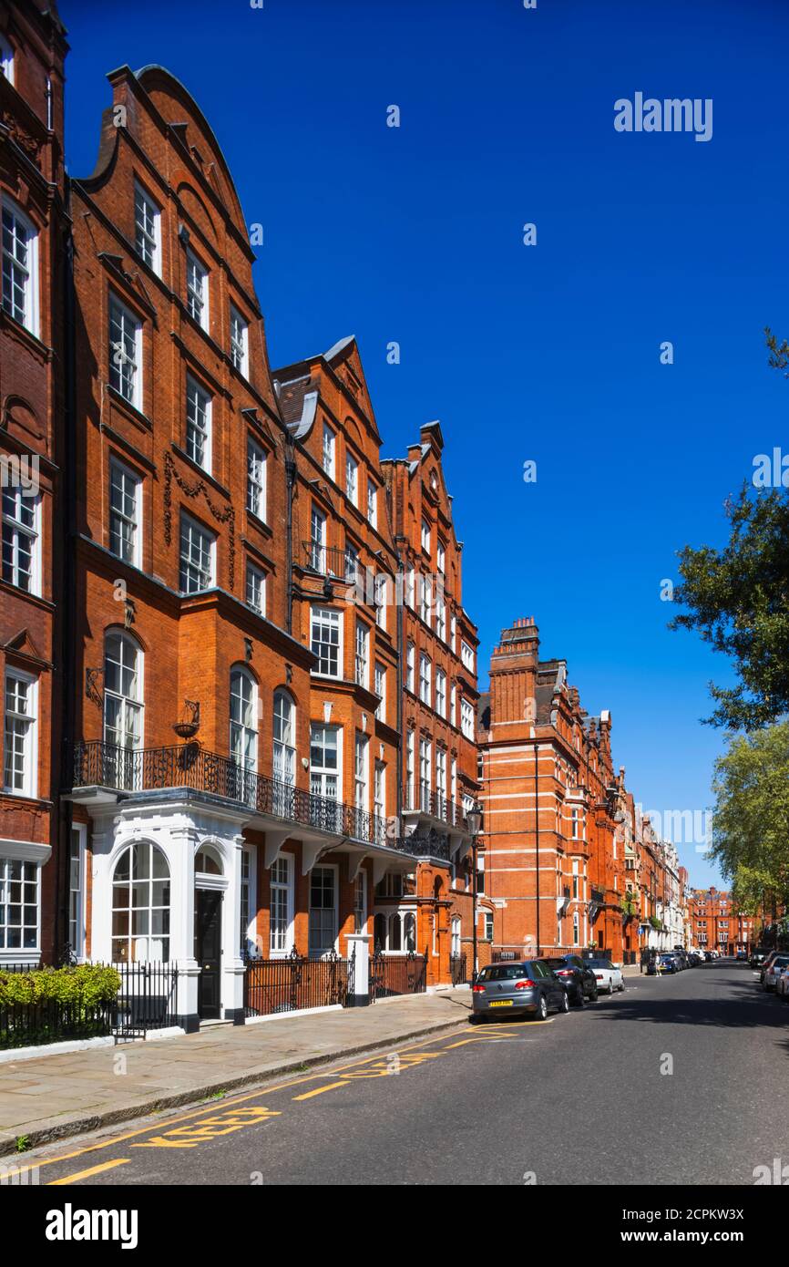 England, London, Westminster, Kensington und Chelsea, Knightsbridge, Cadogan Square, Wohngebäude Stockfoto