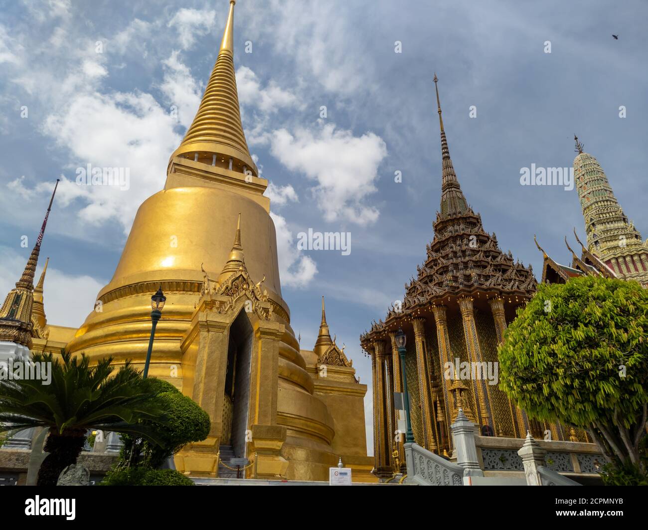 Wat Phra Kaew Tempel des Smaragd Buddha, Wahrzeichen Thailands, in dem Touristen aus der ganzen Welt nicht verpassen zu besuchen. Stockfoto