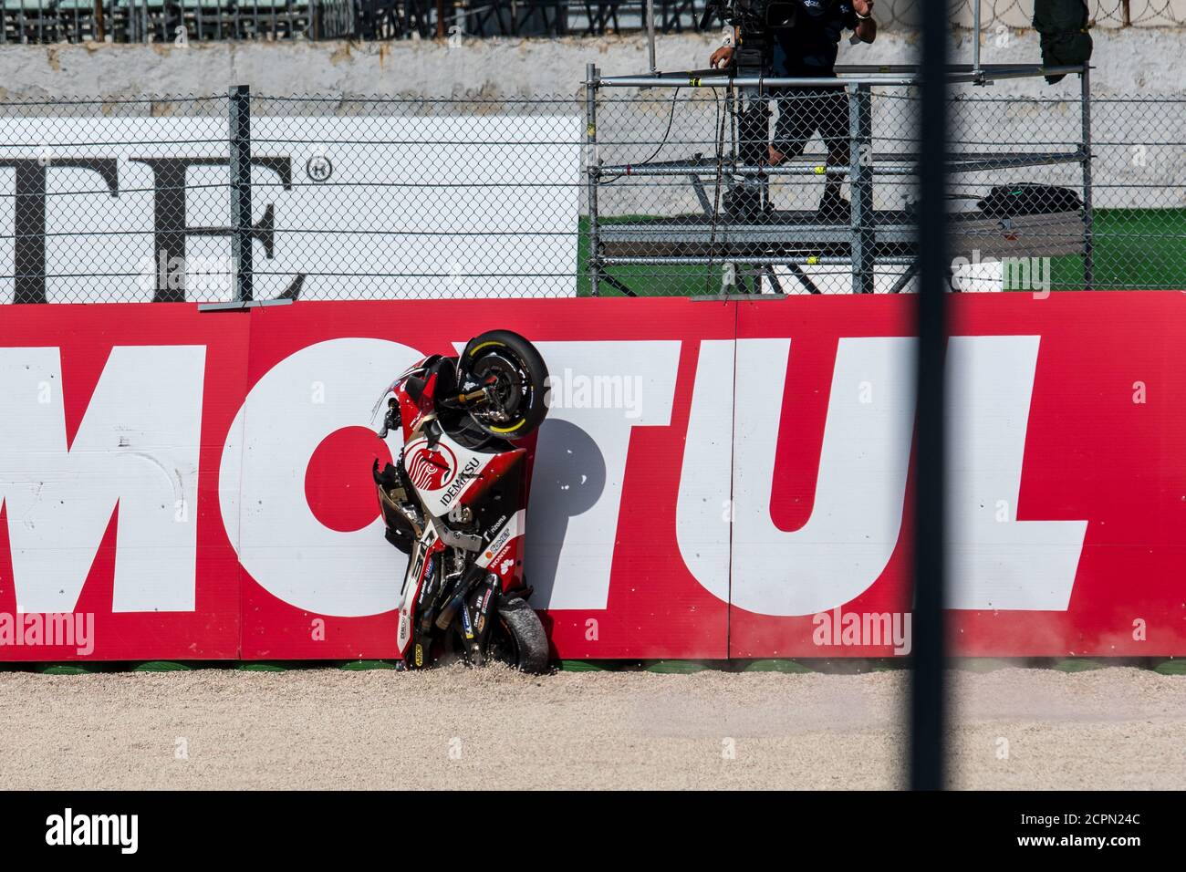 Misano Marco Simoncelli World Circuit, misano adriatico, Italien, 19 Sep 2020, Crash von TAKAAKI NAKAGAMI - LCR HONDA IDEMITSU während des Grand Prix von San Marino und Riviera di Rimini - Free Practice 4 und Q, MotoGP World Championship - Credit: LM/Alessio Marini/Alamy Live News Stockfoto