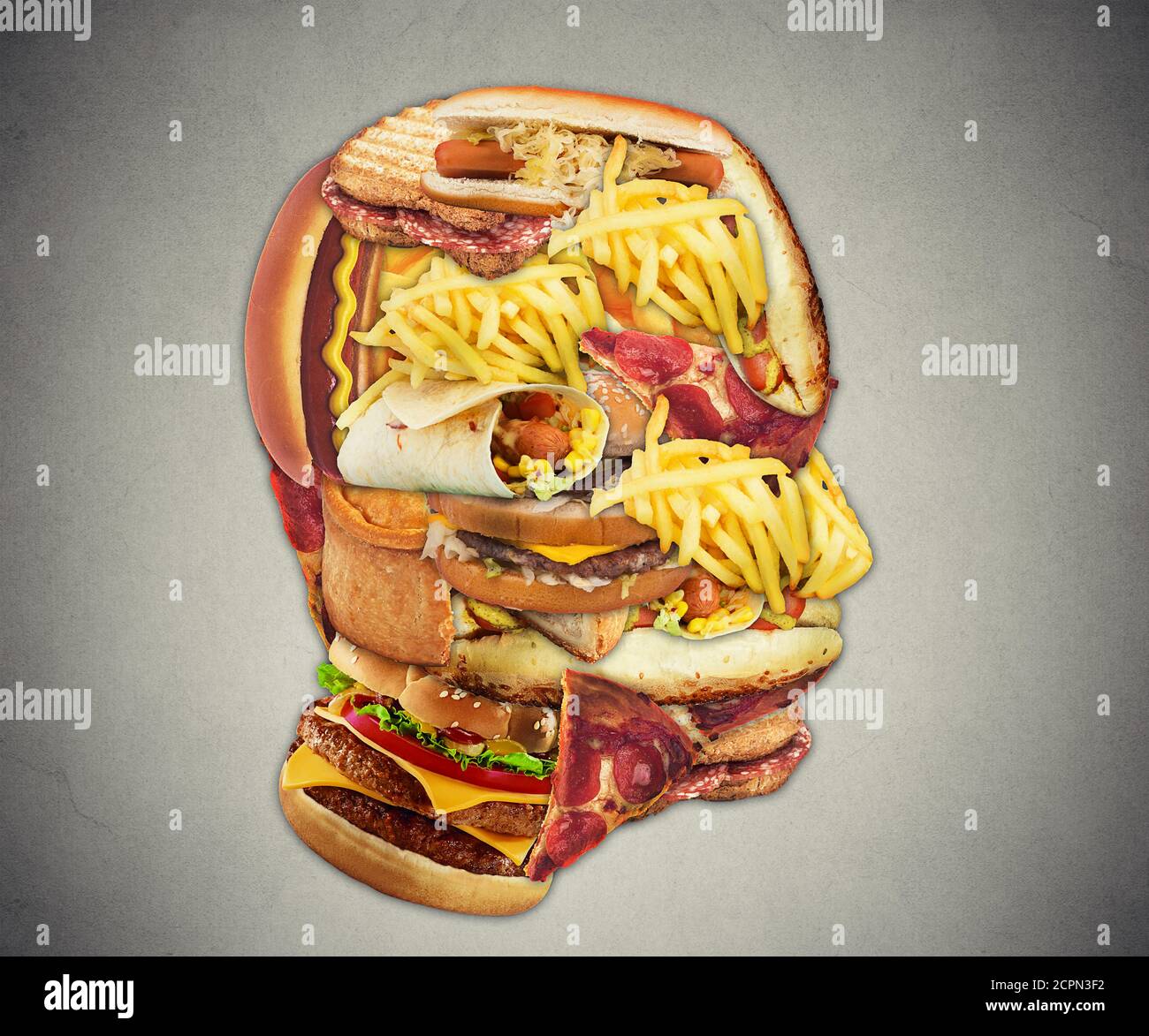 Ungesunde Ernährung Gesundheitskonzept mit einer Gruppe von fettigen Fast Food In Form von menschlichen Kopf Symbol für gefährliche Ernährung Lebensstil Und Ikone der sucht nach dem Bösen Stockfoto