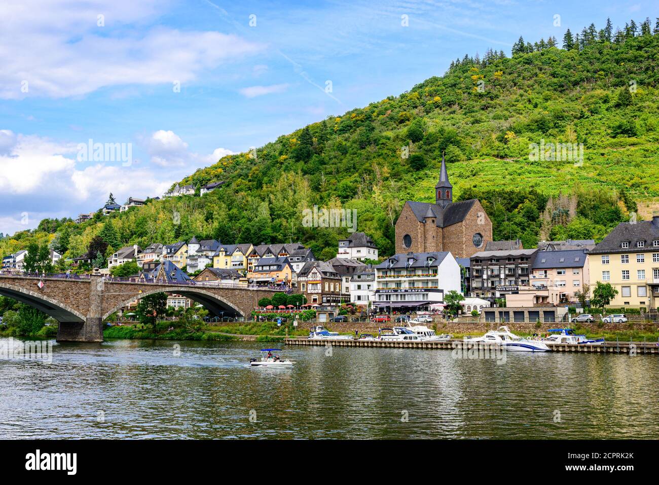 Stadt An Der Mosel Rätsel Stadtpalast mosel -Fotos und -Bildmaterial in hoher Auflösung – Alamy