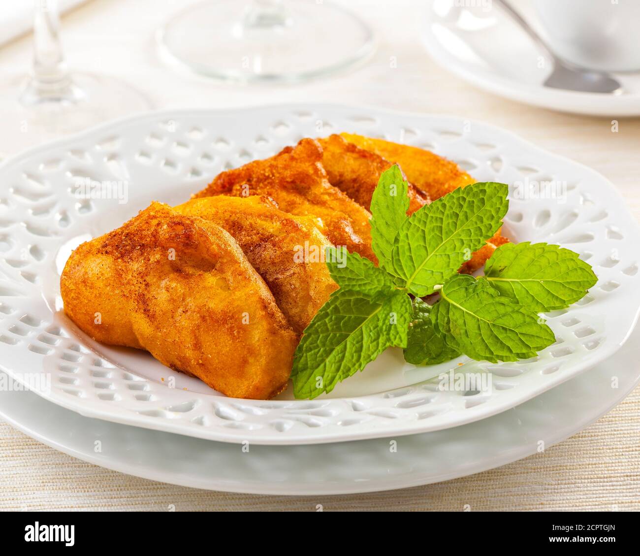 Apfel beignets -Fotos und -Bildmaterial in hoher Auflösung – Alamy