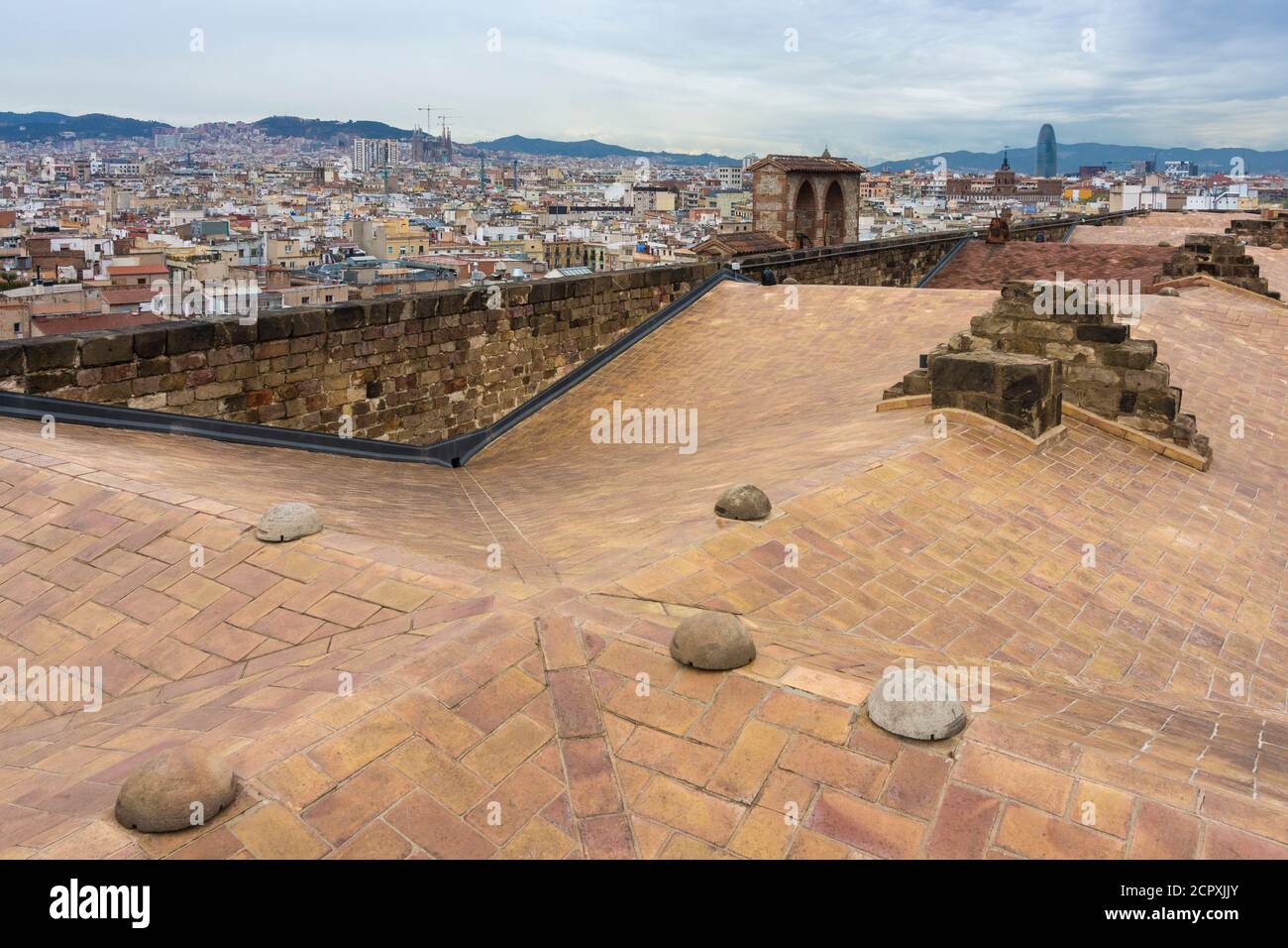 Barcelona, Santa Maria del Mar, gotische Kathedrale, 'Kathedrale des Meeres', Blick auf das Dach und von der Dachterrasse Stockfoto