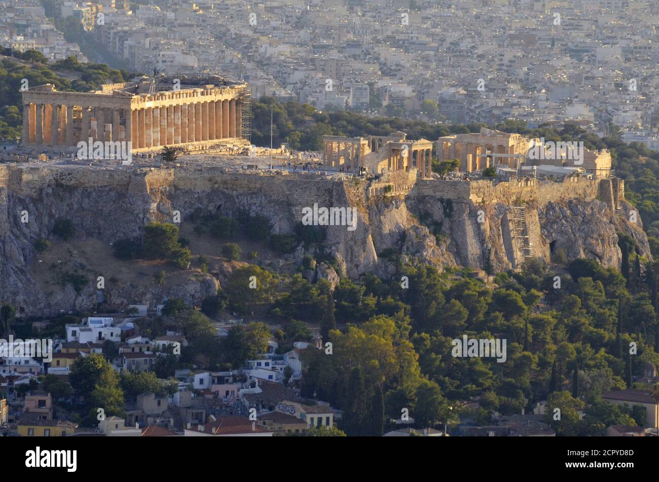 Dämmerungsansicht der antiken Akropolis und Parthenon vom Lyca ettus Hügel in Athen Griechenland - Foto: Geopix Stockfoto