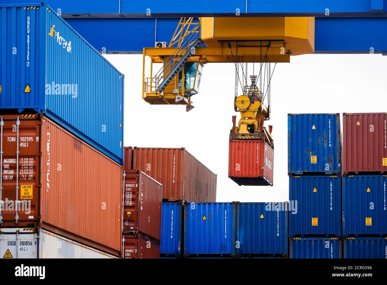 Container Terminal duisport Logport, Hafen Duisburg, Duisburg, Ruhrgebiet, Nordrhein-Westfalen, Deutschland, Europa Stockfoto