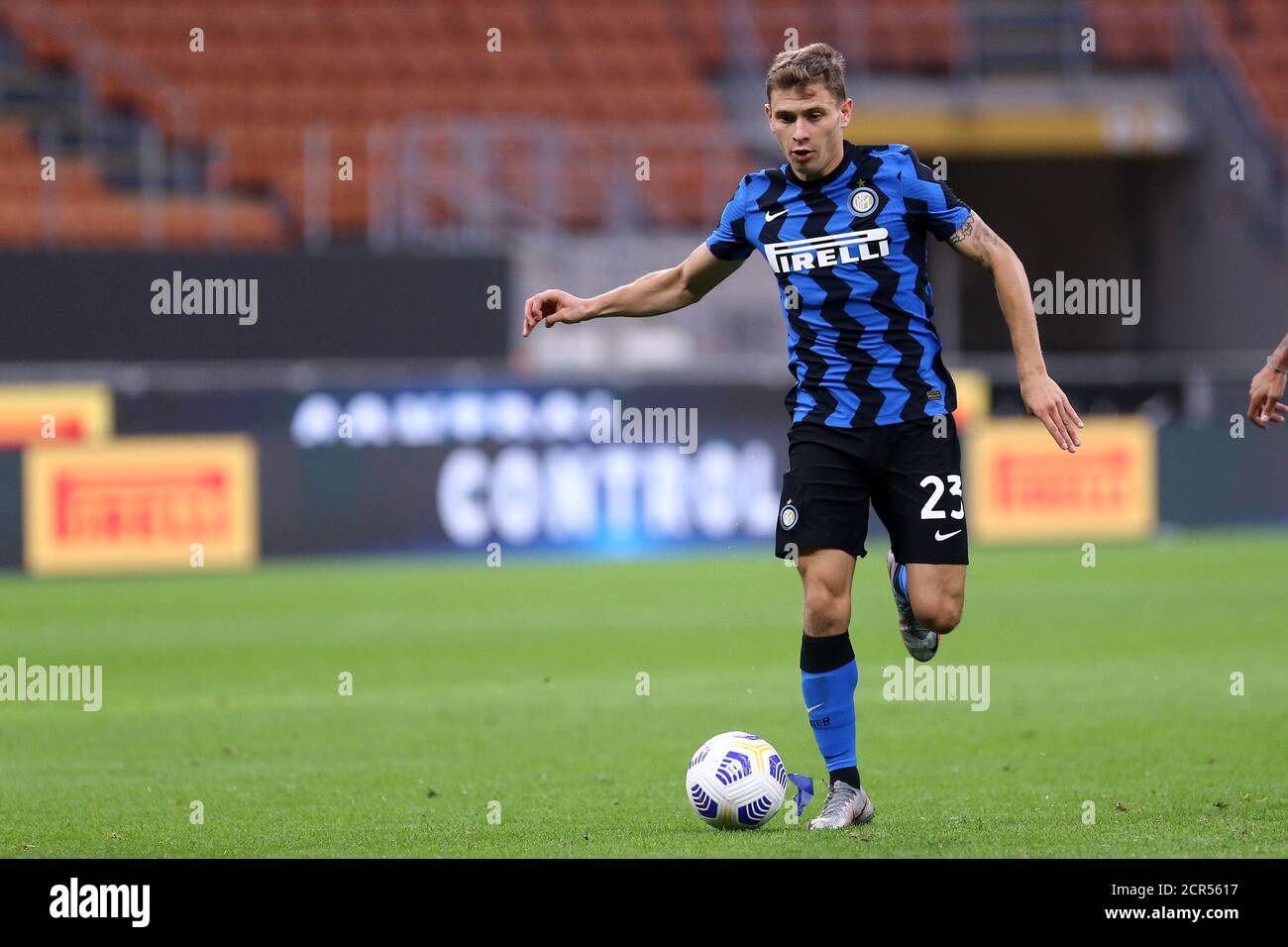 Nicolò Barella vom FC Internazionale im Freundschaftsspiel zwischen FC Internazionale und Pisa SC. Stockfoto