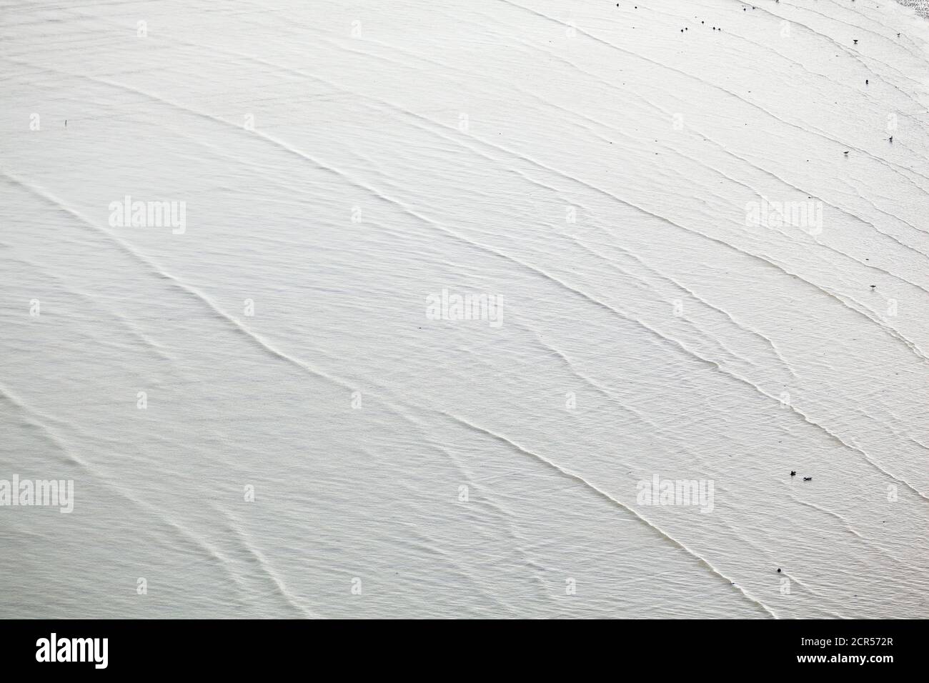 Ankommende Flut in Fresnaye Bay am Cap Frehel, Bretagne Frankreich Stockfoto