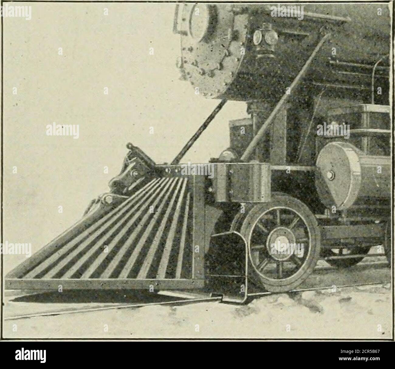 . Amtsverfahren . Ray Snow Flanger für SHAY Locomotive. Wir entwerfen und bauen Schneeflossen und Pflüge für alle Arten von Service. Lassen Sie uns Ihnen helfen, Ihre Schneeverwehung für den kommenden Seson zu verführen. Schätzungen und Auslosungen gerne eingerichtet. Ray Snow Flansch auf Standard Lokomotive. Schreiben Sie für unseren CompleteCatalog. PREISE AUF ANFRAGE The Q. & G. Co. 90 West St. Peoples Gas BuildingNew YORK. CHICAGO. Stockfoto