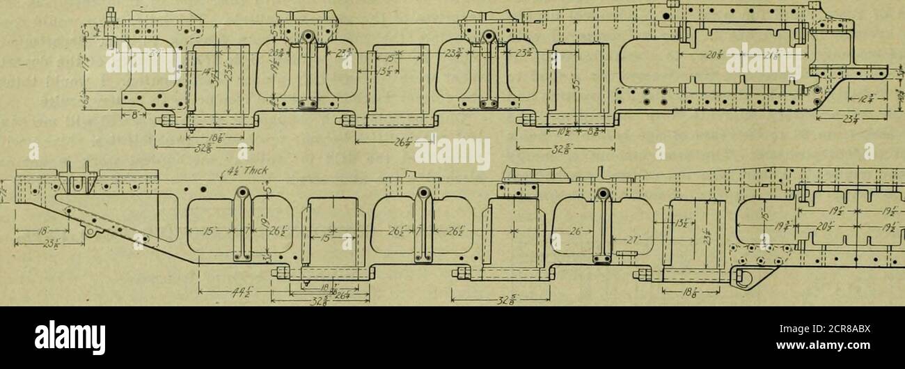 . Amerikanischer Ingenieur und Eisenbahn Zeitschrift . MALLET-COMPOUND-LOKOMOTIVE – HOCHDRUCKZYLINDER, RECHTER UND LINKER SCHINKEN). 29S AMERICAN ENGINEER AND RAILROAD JOURNAL. CEIVER KONSTRUKTION. Aufgrund der Notwendigkeit zur Bereitstellung von A sind für alle Zylinder vorgesehen. Das Empfängerrohr ist aus Stahl, feste Verbindung für das Empfängerrohr, die Hochdruckzylinder sind lap geschweißt, mit geschweißten Flanschen. Es hat ein Kugelgelenk, mit Guss nicht Teil in der Mitte zwischen den Rahmen, und sind daher nicht Eisen Ringe an der Rückseite und ein Rutschgelenk an der Vorderseite. So gleich, das Rohrgelenk ist an einer Seite der Mitte. Buchsen Stockfoto