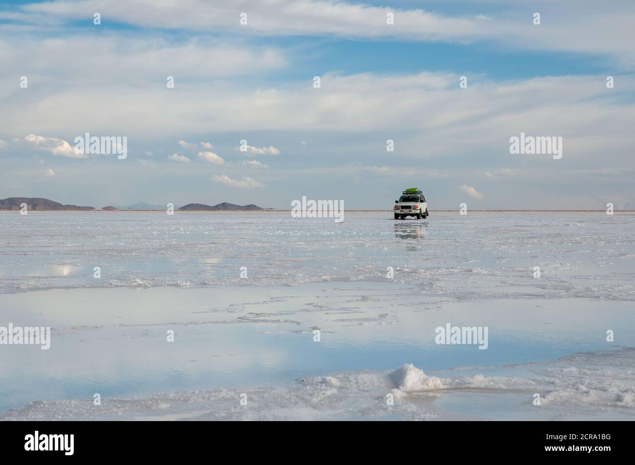 Landschaft des Spiegels wie Bolivien Uyuni Salz flach Stockfoto