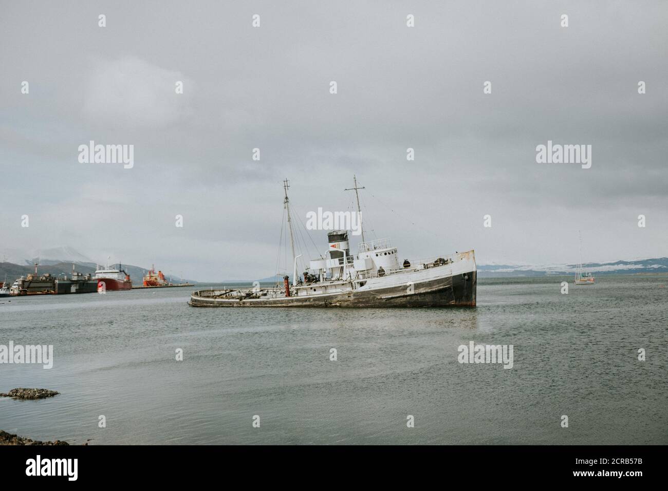 Boote von Ushuaia Hafen bereit, um zur antarktis zu gehen Stockfoto