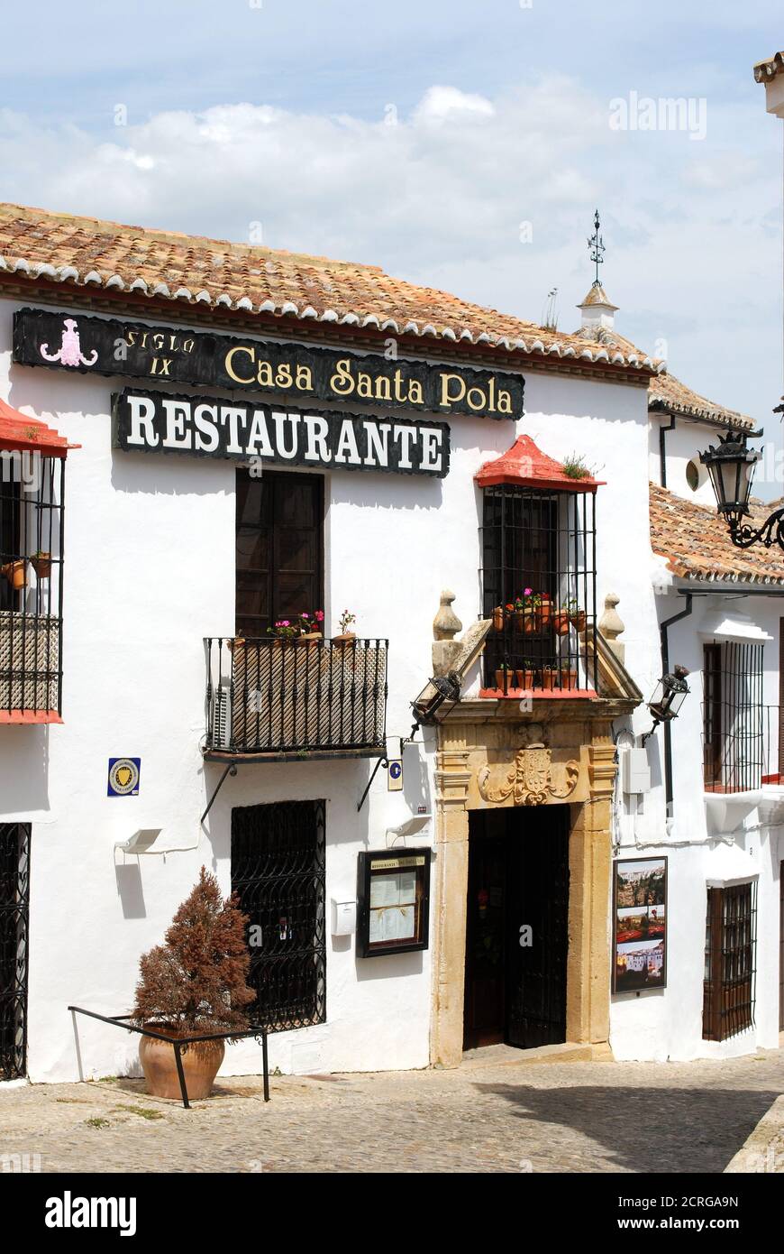 Traditionelles spanisches Restaurant in der historischen Altstadt, Ronda, Provinz Málaga, Andalusien, Spanien, Europa. Stockfoto