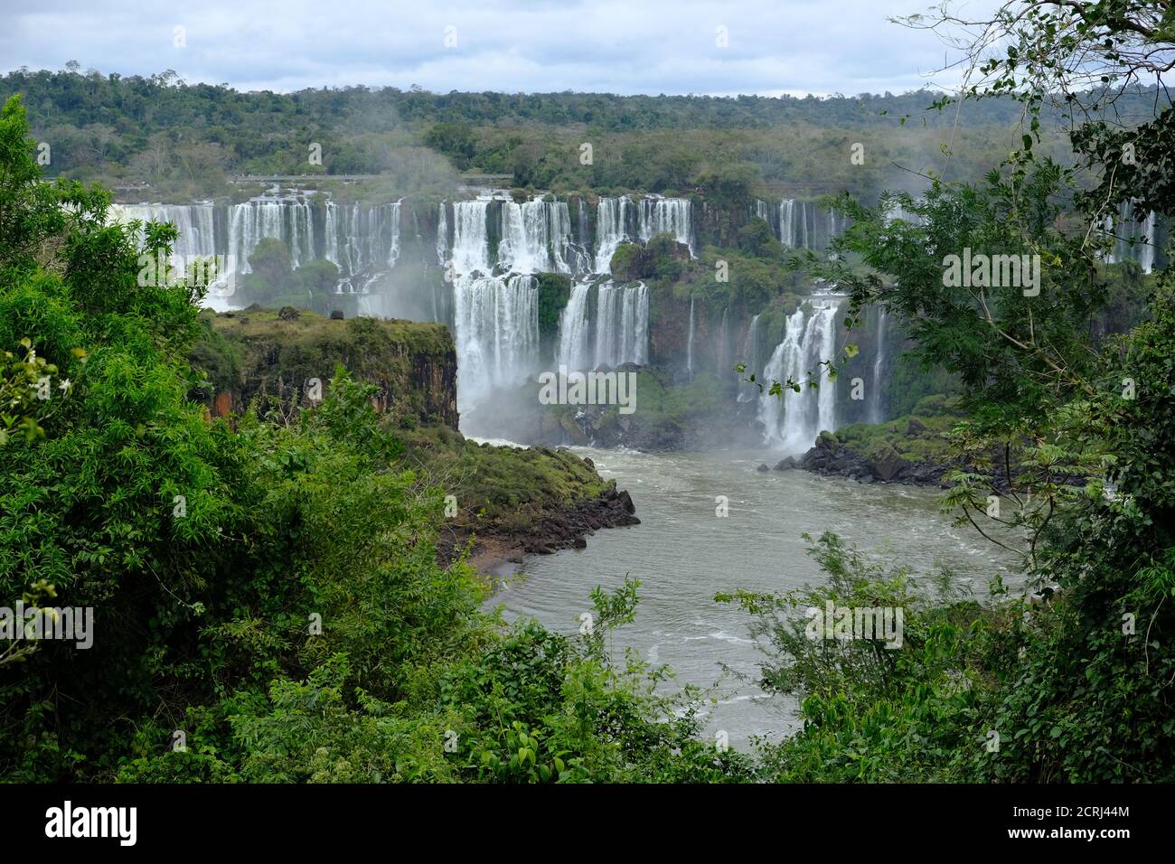 Brasilien Foz do Iguacu - Iguazu Falls - Las Cataratas Del Iguazu erstaunliche Kaskaden Stockfoto