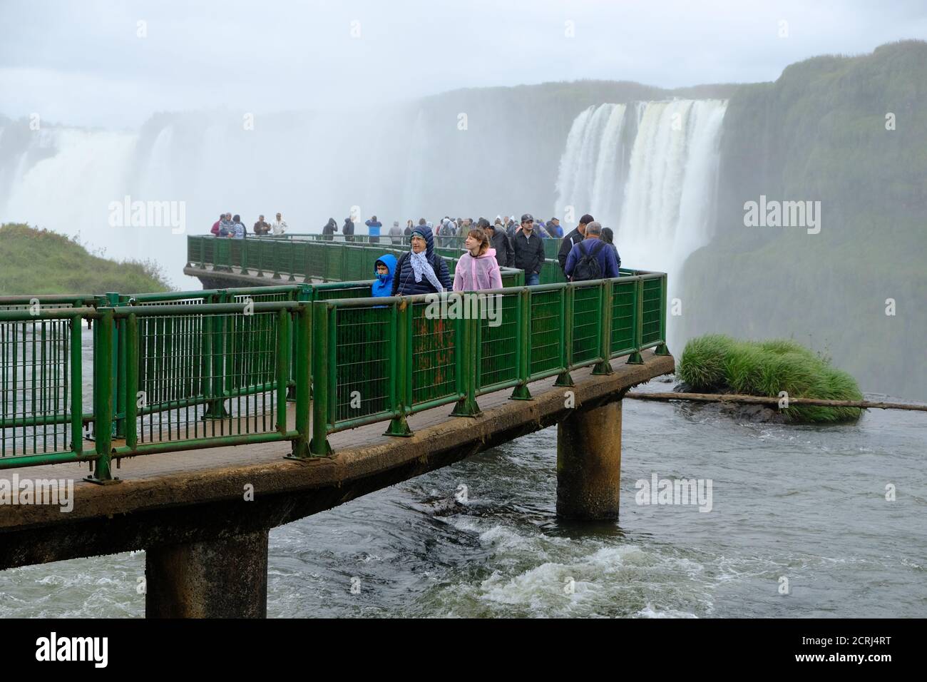 Brasilien Foz do Iguacu - Iguazu Falls - Las Cataratas Del Iguazu Salto Santa Maria Pfad Stockfoto