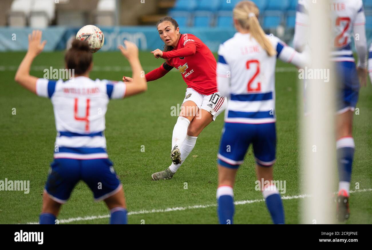 Katie Zelem von Manchester United feuert in einem Freistoß FOTO: © MARK PAIN / ALAMY STOCK PHOTO Stockfoto