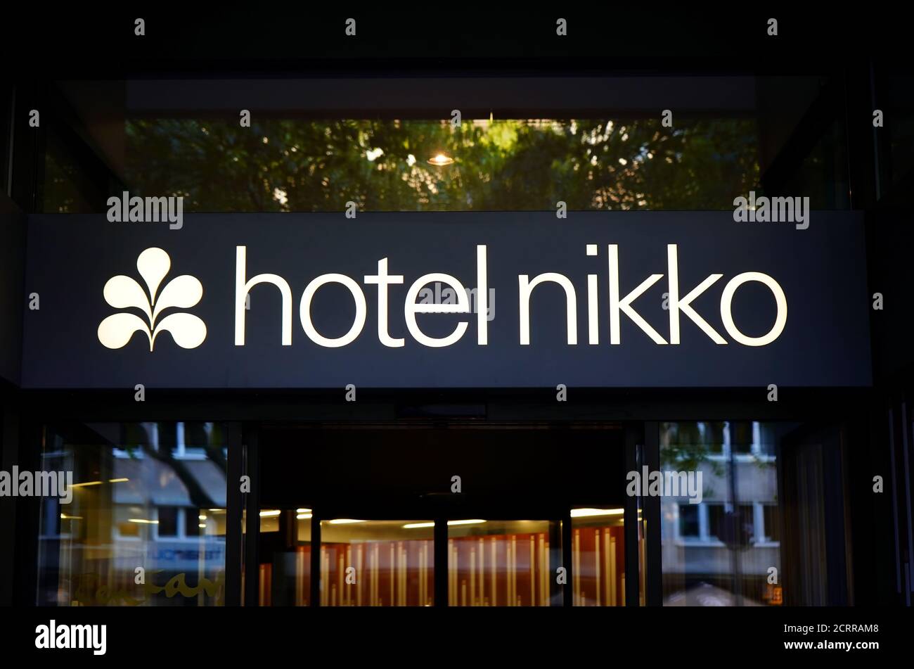 Hotel In Der Nähe Meines Standortes 4 sterne hoteleingang Stockfotos und -bilder Kaufen - Alamy