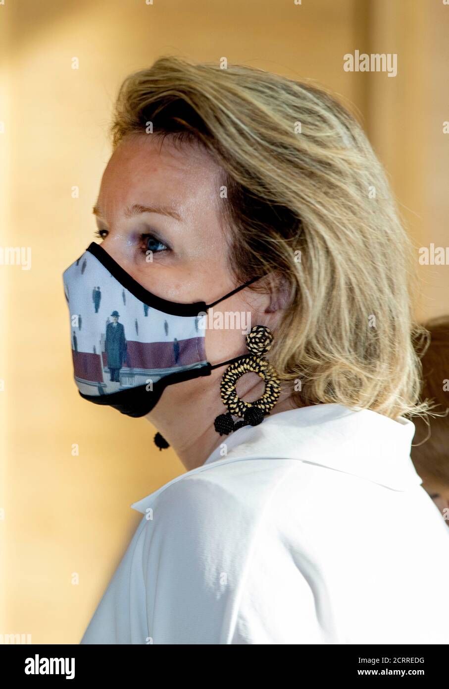 Brüssel, Belgien. September 2020. Königin Mathilde von Belgien im Huis van de Europese geschiedenis in Brussel, am 20. September 2020, machen sie eine Radtour anlässlich des autofreien Sonntags in Brüssel.Quelle: Albert Nieboer/ Netherlands OUT/Point De Vue Out  /dpa/Alamy Live News Stockfoto