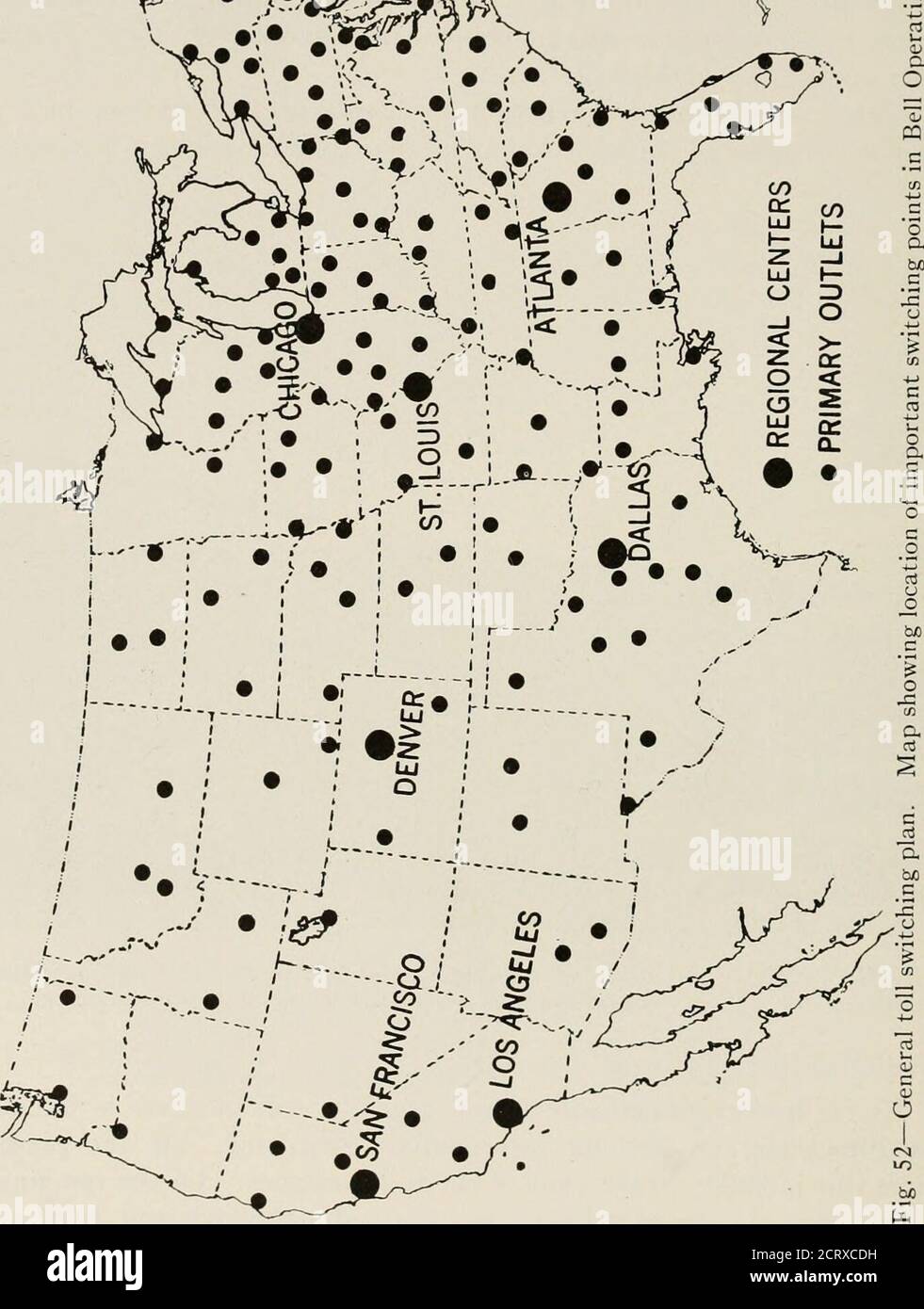 . Die Bell System technische Zeitschrift . JWF^.. r in aj S ago U tao G TELEFONSYSTEM DER VEREINIGTEN STAATEN 63 Telefonsystem in den Vereinigten Staaten, um einen zufriedenstellenden Service zwischen zwei beliebigen Punkten im Land zu geben. Um zu accompHsh ist es notwendig, Vorkehrungen für eine Mindestanzahl von Schaltern zwischen zwei beliebigen Punkten zu treffen. Auch die Mautschaltungen, die als Teil der aufgebauten Verbindungen verwendet werden, müssen für einen sehr hohen Übertragungsstandard ausgelegt sein, damit der Gesamtwirkungsgrad der aufgebauten Verbindung zufriedenstellend ist. In der Abteilung wurden vor kurzem Vorkehrungen getroffen Stockfoto