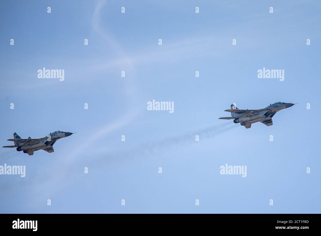 Mosnov, Tschechische Republik. September 2020. Mikoyan MiG-29 Kampfflugzeuge der slowakischen Streitkräfte werden am zweiten Tag der zweitägigen NATO-Tage und der Tage der tschechischen Militärluftwaffe am 20. September 2020 auf dem Flughafen Leos Janacek in Ostrava, Tschechische Republik, gesehen. Kredit: Vladimir Prycek/CTK Foto/Alamy Live Nachrichten Stockfoto