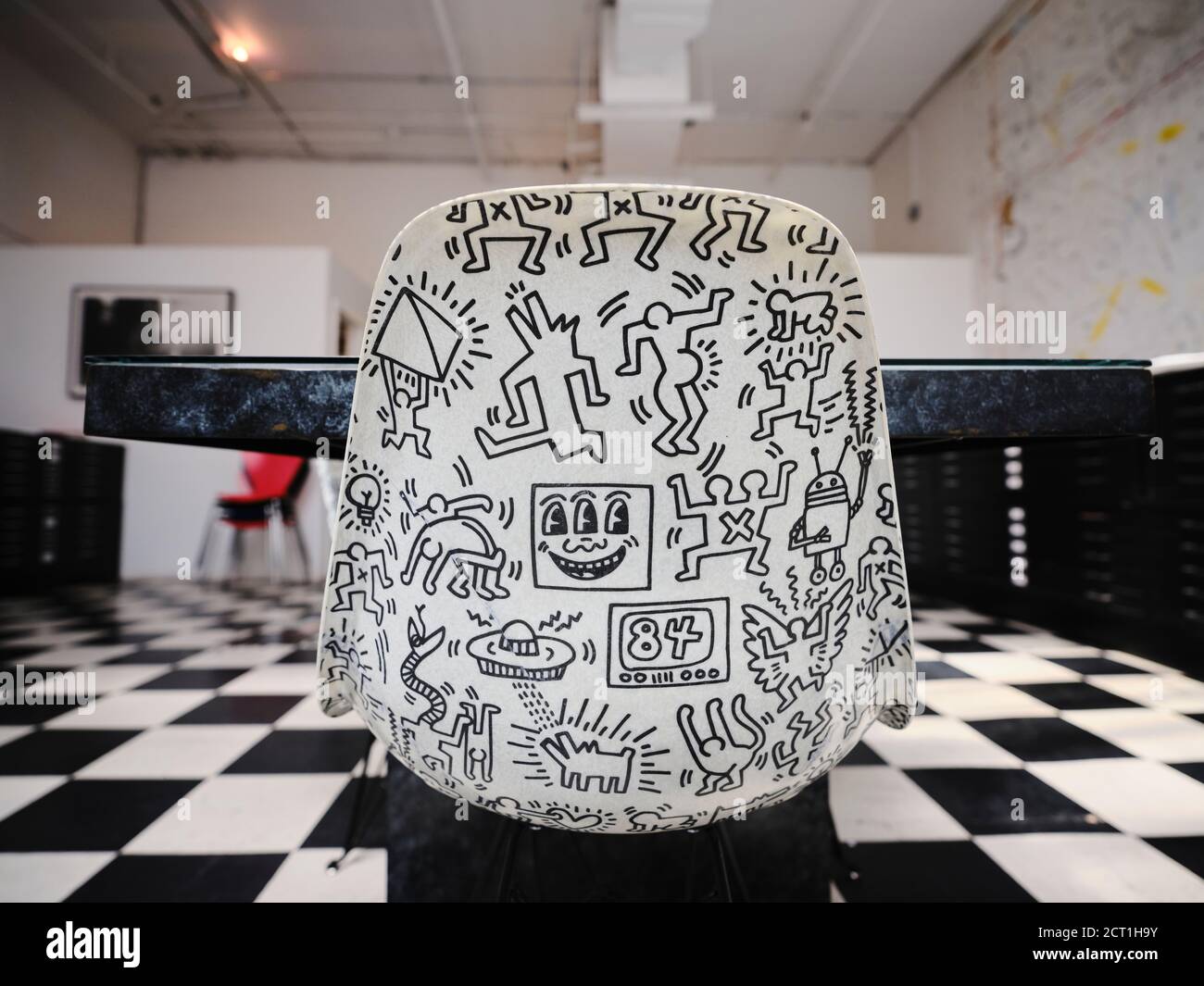 Stuhl in Keith Harings Studio. Stockfoto