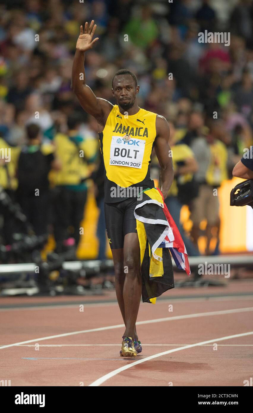 Usain Bolt winkt Abschied nach seinem letzten Rennen und wurde 3. Im Finale der 100 Meter. Leichtathletik-Weltmeisterschaften 2017. Pic: Schmerzen Markieren Stockfoto