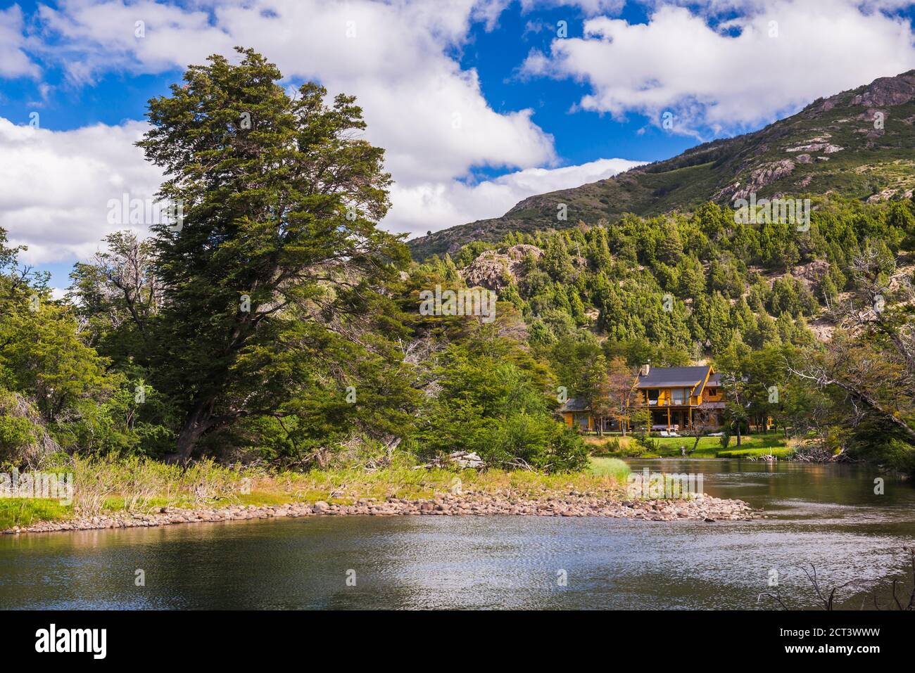 Rio Hermoso Hotel de Montana, San Martin de los Andes, Provinz Neuquen, Argentinisches Patagonien, Argentinien, Südamerika Stockfoto