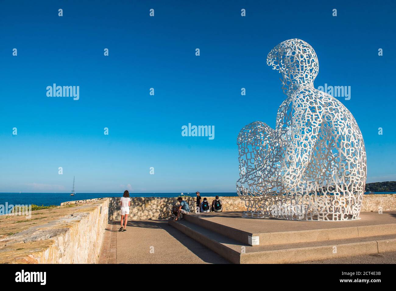 Le Nomade au Bastion St Jaume, eine Statue in Antibes, Provence-Alpes-Côte d'Azur, Südfrankreich, Europa Stockfoto