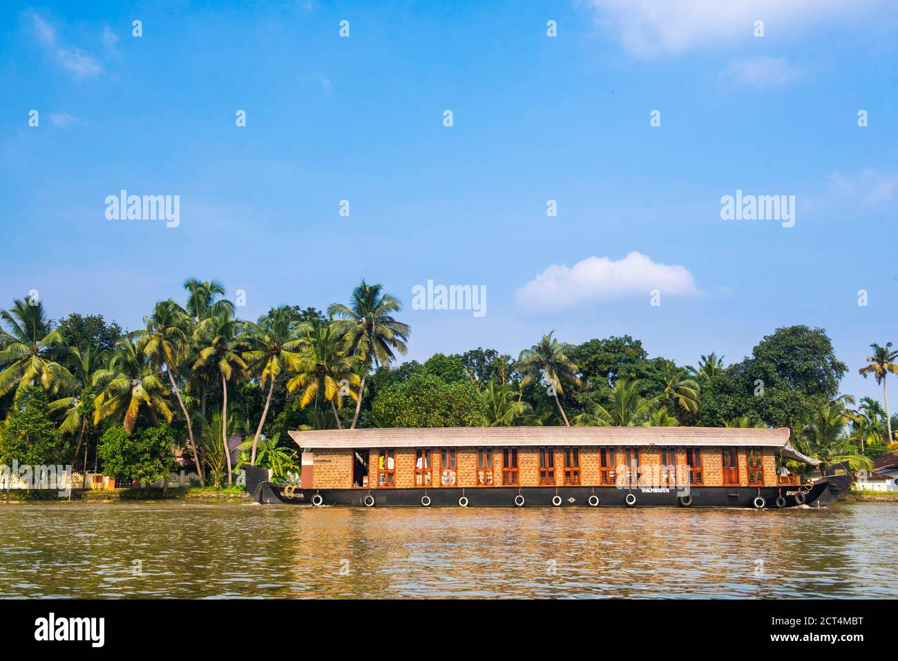 Hausboot im Backwaters bei Alleppey, Allapuzha, Kerala, Indien Stockfoto