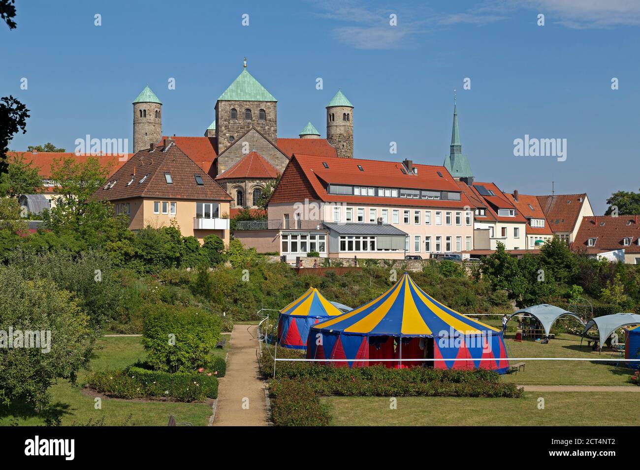 Outdoor zelt kirche Fotos und Bildmaterial in hoher Auflösung Alamy